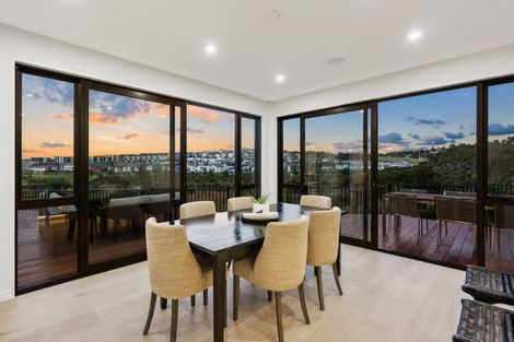 Photo of property in 51 Streamview Way, Long Bay, Auckland, 0630