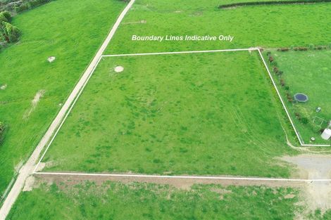 Photo of property in 498 Paparata Road, Bombay, 2675