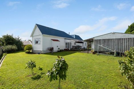 Photo of property in 12 Regan Street, Stratford, 4332