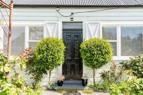 Photo of property in 7 Moore Street, Milton, 9220