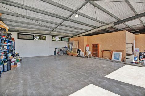 Photo of property in 60 Goodall Road, Snells Beach, 0920