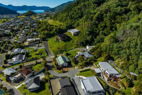 Photo of property in 7 Collins Place, Picton, 7220