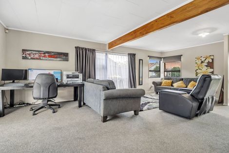 Photo of property in 97 Bryant Road, St Andrews, Hamilton, 3200