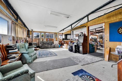 Photo of property in 11 High Street, Eltham, 4322