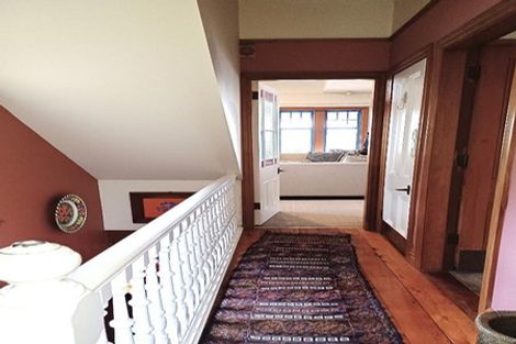 Photo of property in 14 Dorking Road, Brooklyn, Wellington, 6021