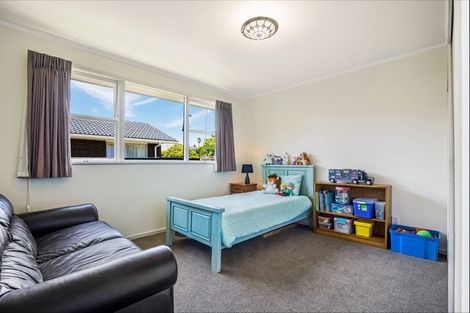 Photo of property in 11 Lemnos Place, Titirangi, Auckland, 0604
