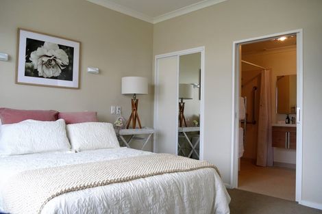 Photo of property in Summerset At The Course, 20 Racecourse Road, Trentham, Upper Hutt, 5018