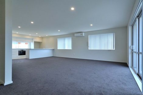 Photo of property in 8 Keeper Close, Woodend, 7610