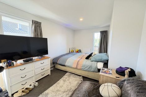 Photo of property in 28 Mountbatten Street, New Brighton, Christchurch, 8061