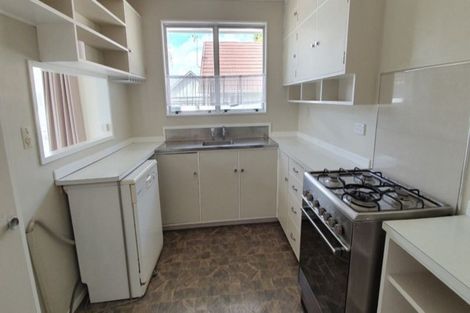 Photo of property in 12 Massey Street, Aramoho, Whanganui, 4500