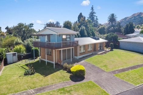 Photo of property in 2 Ruakaka Avenue, Te Aroha, 3320