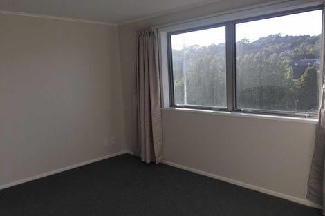 Photo of property in 137b Newlands Road, Newlands, Wellington, 6037