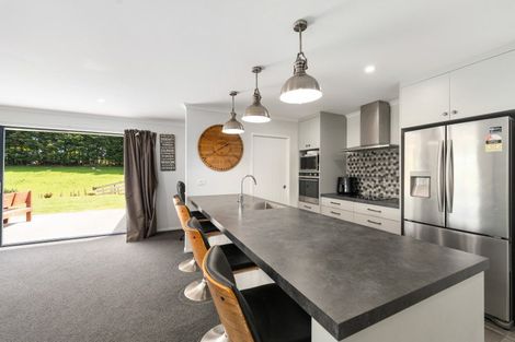 Photo of property in 29 Vogel Street, Halcombe, Feilding, 4779