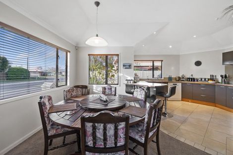 Photo of property in 1a Mission Road, Greenmeadows, Napier, 4112