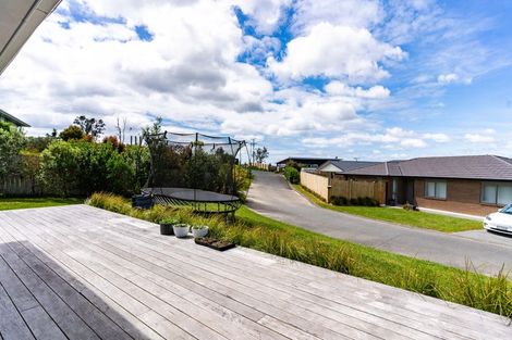 Photo of property in 6 Wharuka Glade, Mangawhai, 0505