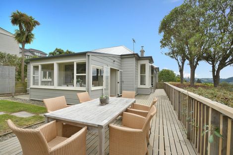 Photo of property in 22 Garfield Avenue, Roslyn, Dunedin, 9010