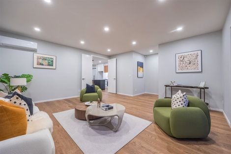 Photo of property in 20 Lewis Younie Road, Kumeu, 0810