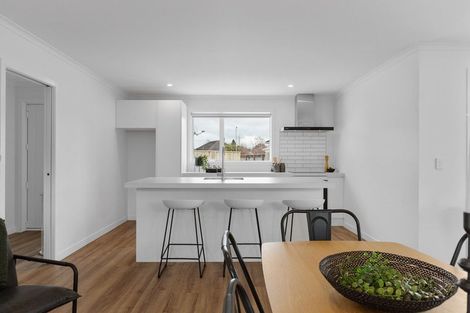 Photo of property in 5b Ayr Place, Hokowhitu, Palmerston North, 4410