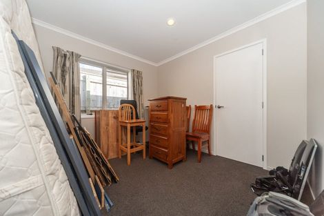 Photo of property in 10 Greenstone Grove, Brown Owl, Upper Hutt, 5018
