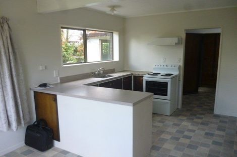 Photo of property in 2/33 Curacao Place, Half Moon Bay, Auckland, 2012