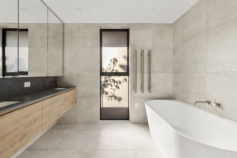 Photo of property in 147b Warren Street, Wanaka, 9305