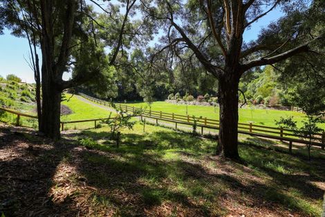 Photo of property in 16 Karaka Place, Kinloch, Taupo, 3377