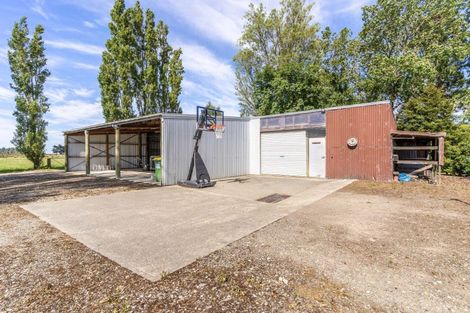 Photo of property in 331 Makarewa-browns Road, Lochiel, Winton, 9781