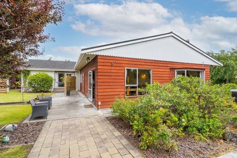 Photo of property in 82-84 Venice Street, Martinborough, 5711