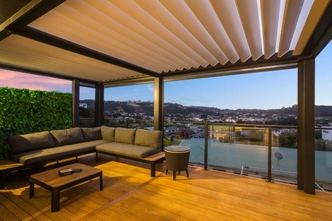 Photo of property in 156 Navigation Drive, Whitby, Porirua, 5024