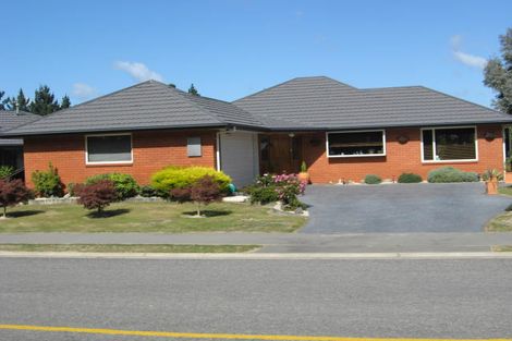 Photo of property in 44 Masefield Drive, Rolleston, 7614