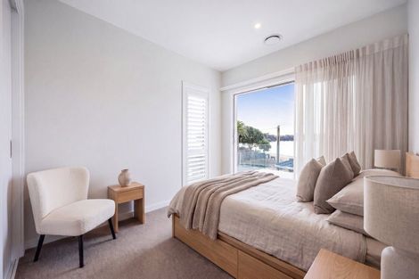 Photo of property in 63 Milford Road, Milford, Auckland, 0620