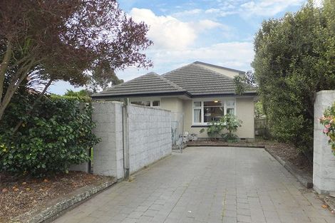 Photo of property in 8/23 Frederick Street, Waltham, Christchurch, 8011
