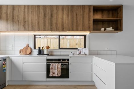 Photo of property in 34 Anchorage Drive, Karaka, Papakura, 2113