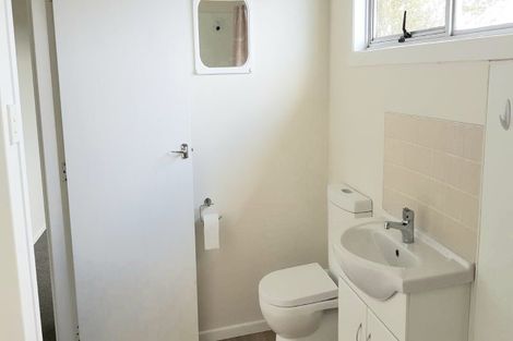 Photo of property in 9 Kau Kau Way, Ngaio, Wellington, 6035