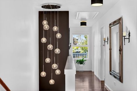 Photo of property in 2/41 Hastings Road, Mairangi Bay, Auckland, 0630