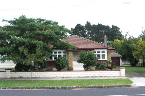 Photo of property in 32 Linwood Avenue, Mount Albert, Auckland, 1025