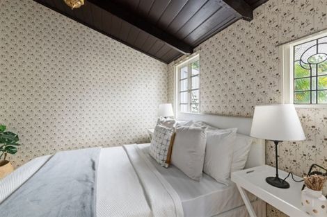 Photo of property in 2/71 Dyers Pass Road, Cashmere, Christchurch, 8022