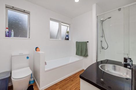 Photo of property in 20 Derrick Road, Kawakawa, 0210