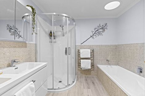 Photo of property in 9a Logan Place, Blenheim, 7201