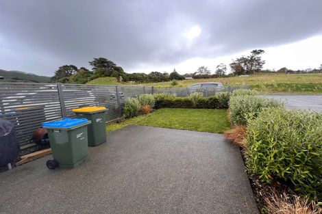 Photo of property in 38 Karearea Avenue, Kenepuru, Porirua, 5022