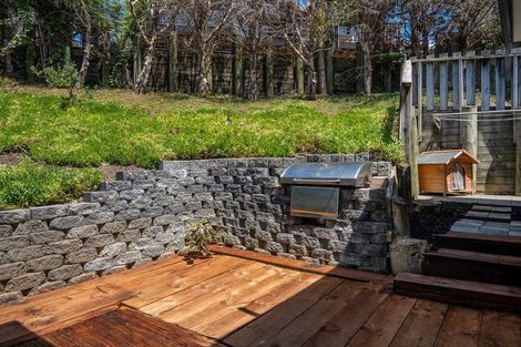 Photo of property in 60a Topliss Drive, Northcross, Auckland, 0632