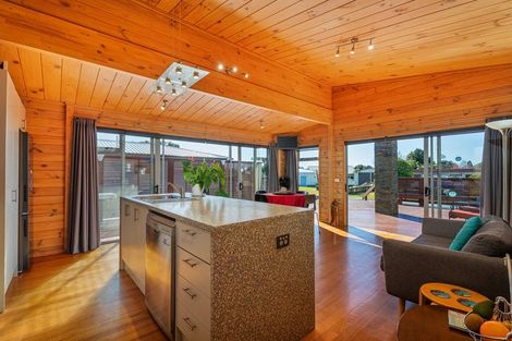 Photo of property in 48 Catherine Crescent, Whitianga, 3510