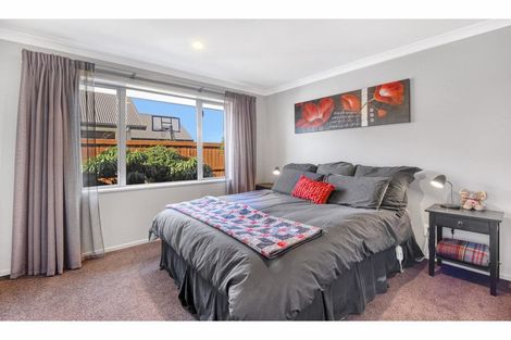 Photo of property in 48 Huntingdon Drive, Rangiora, 7400