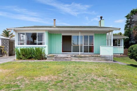 Photo of property in 1130 Papamoa Beach Road, Papamoa Beach, Papamoa, 3118