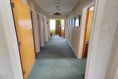 Photo of property in 43 Fairview Avenue, Feilding, 4702