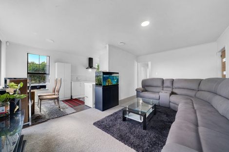 Photo of property in 2/86 Palmers Road, Clendon Park, Auckland, 2103