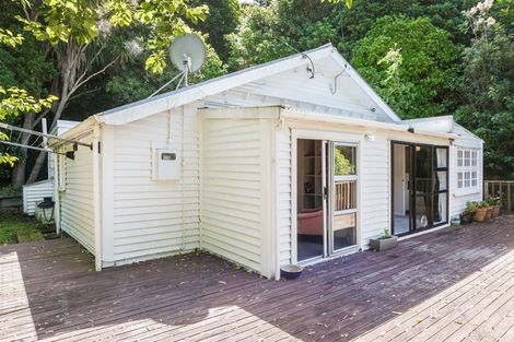Photo of property in 1/45 Airlie Road, Plimmerton, Porirua, 5026