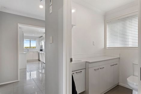 Photo of property in 41 Killarney Avenue, Torbay, Auckland, 0630