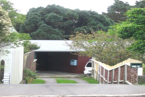 Photo of property in 2/35 Horokiwi Road West, Newlands, Wellington, 6037