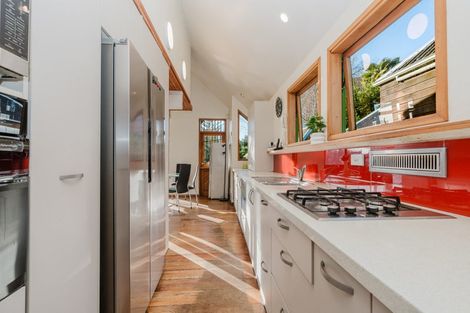 Photo of property in 12c Cook Street, Hamilton East, Hamilton, 3216